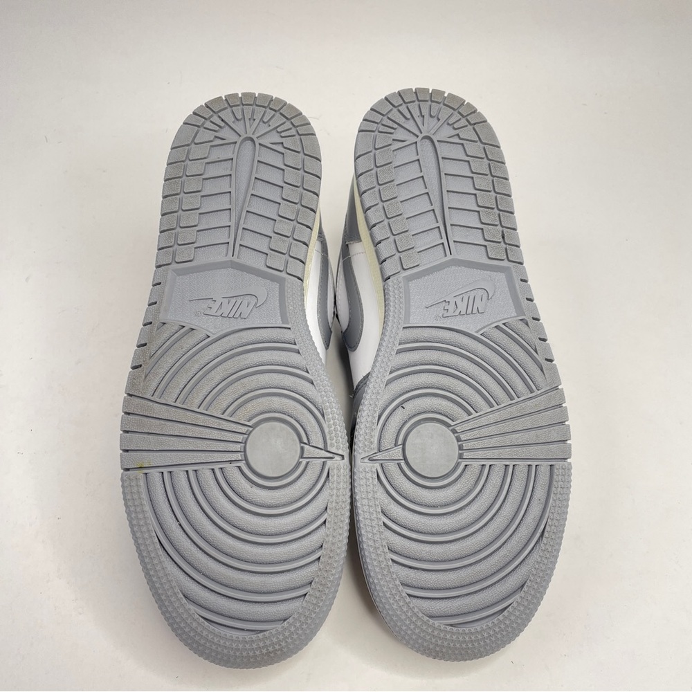 Nike Air Jordan 1 Retro Low GS “Vintage Grey” 2023 - Picture 6 of 8